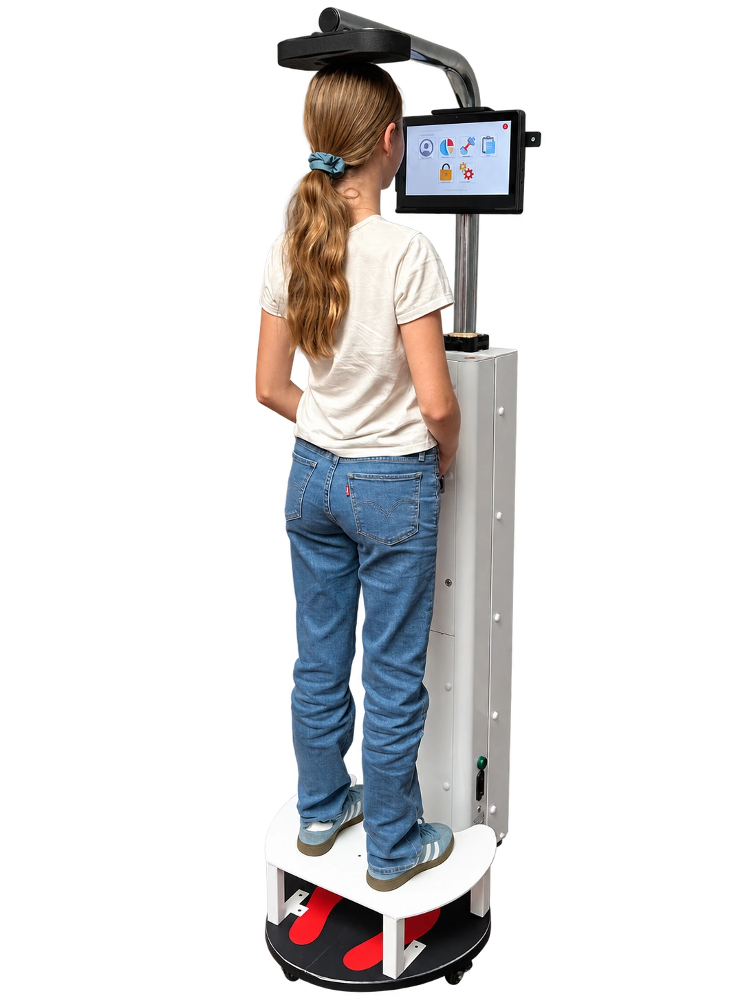 Enfant installé sous la toise du Spineo
